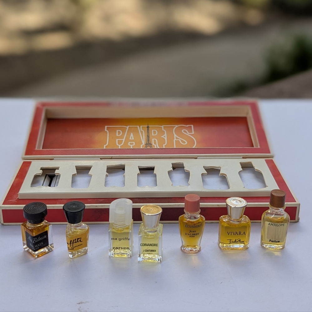 Les Meilleurs Parfums De Paris Miniatures Perfume Set & Original Box Collectible